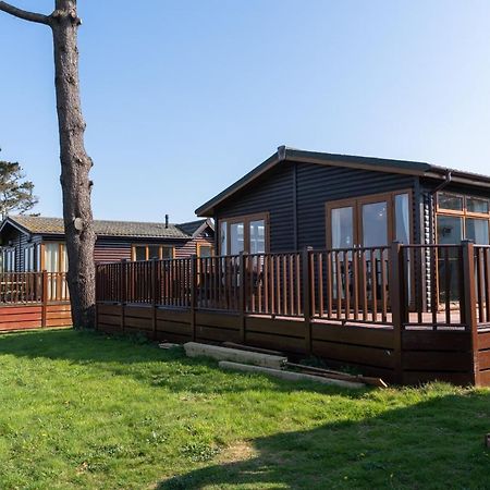 Finest Retreats - Serendipity Lodge Torpoint Exterior foto
